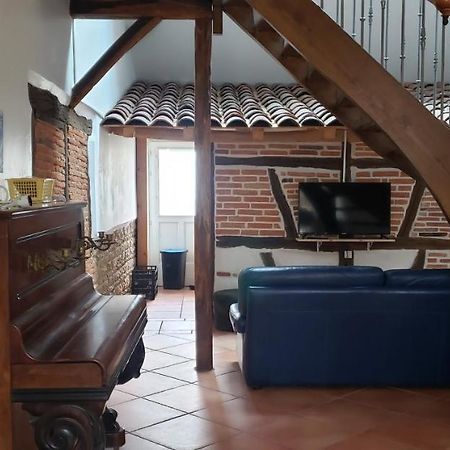 La Ferme Du Tilleul Foissiat Extérieur photo